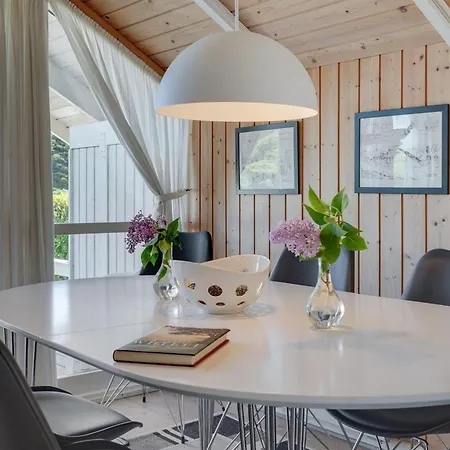 Jarmericus - 300m From The Sea By Interhome