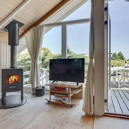 Semesterbostad Jarmericus - 300m From The Sea By Interhome